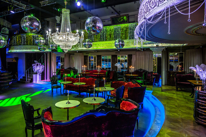 Клуб москва адрес. Сохо Москва. Сохо ресторан Москва. Soho Rooms Киевская. Дорогой клуб.